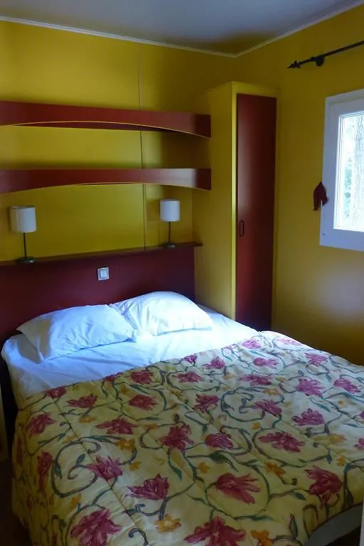 Camping La Grange Fort Villa Les Pradeaux